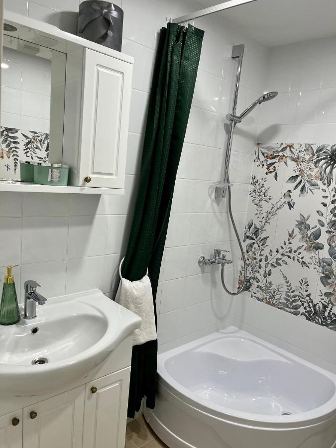 Rueuetli 24-3 Appartement Pärnu Buitenkant foto